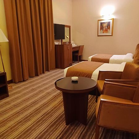 Royal Qatar Hotel Doha Extérieur photo