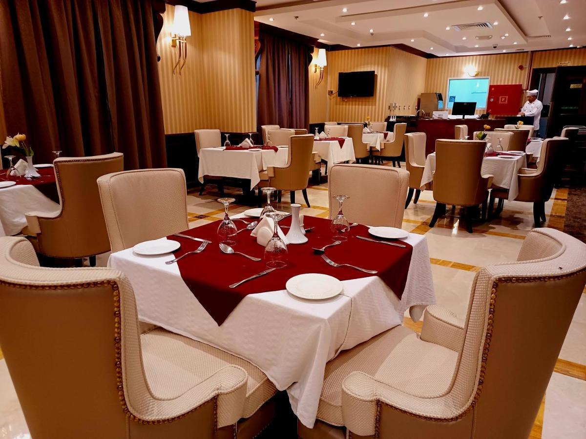 Royal Qatar Hotel Doha Extérieur photo